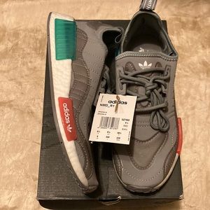 Adidas NMD_R1 Grey Sneakers Size 6